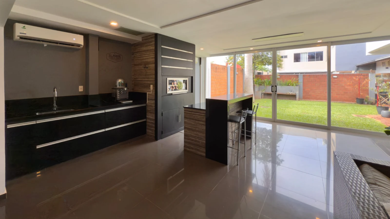 ️EN ALQUILER RESIDENCIA TIPO DUPLEX EN EL BARRIO QUITERIA DE ENCARNACION✨️ - 10
