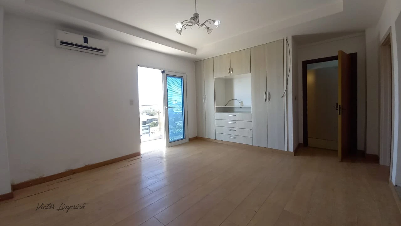 Departamento de 3 dormitorios - Edificio Radioparque, piso 11 - 17