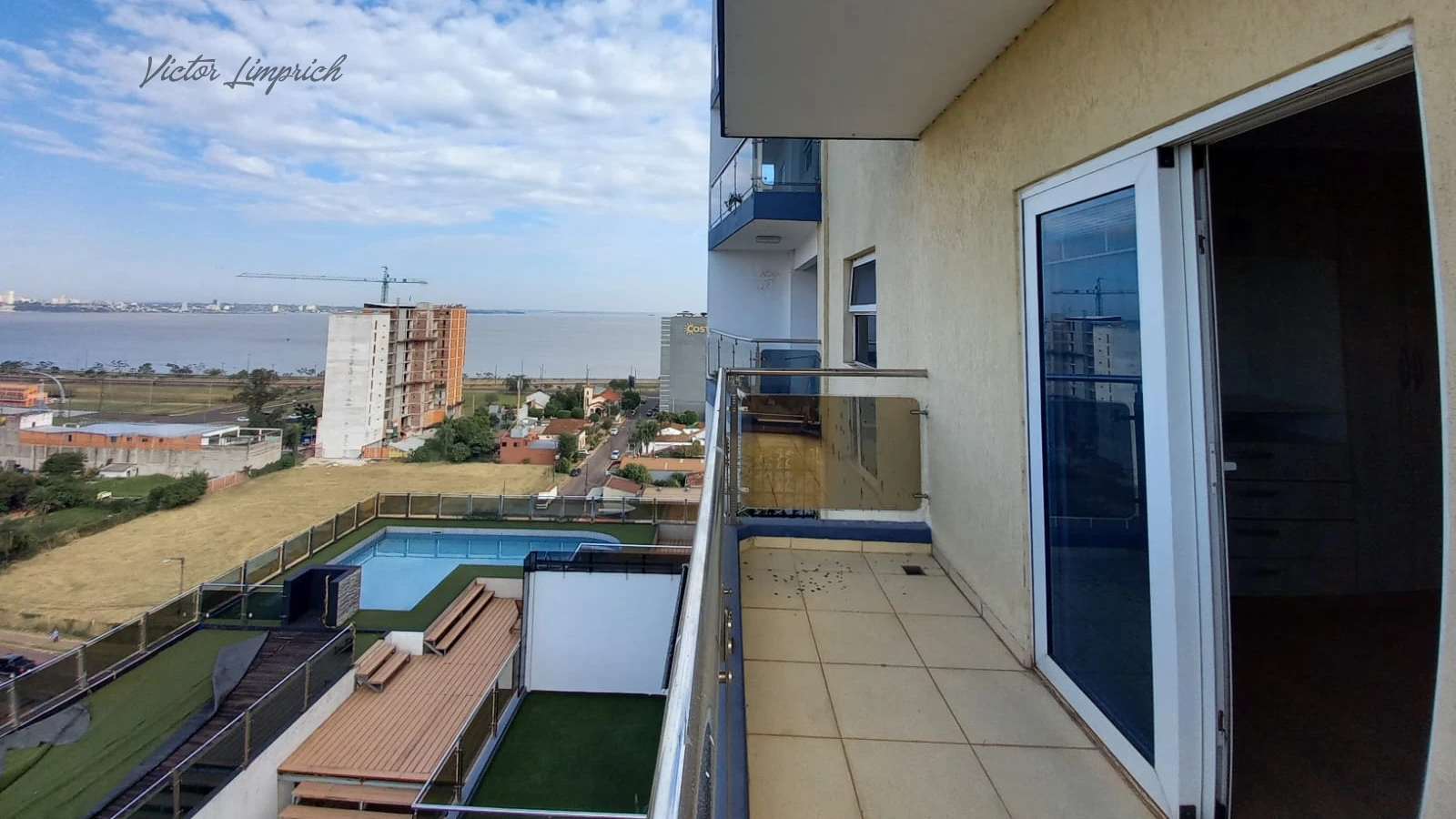 Departamento de 3 dormitorios - Edificio Radioparque, piso 11 - 6