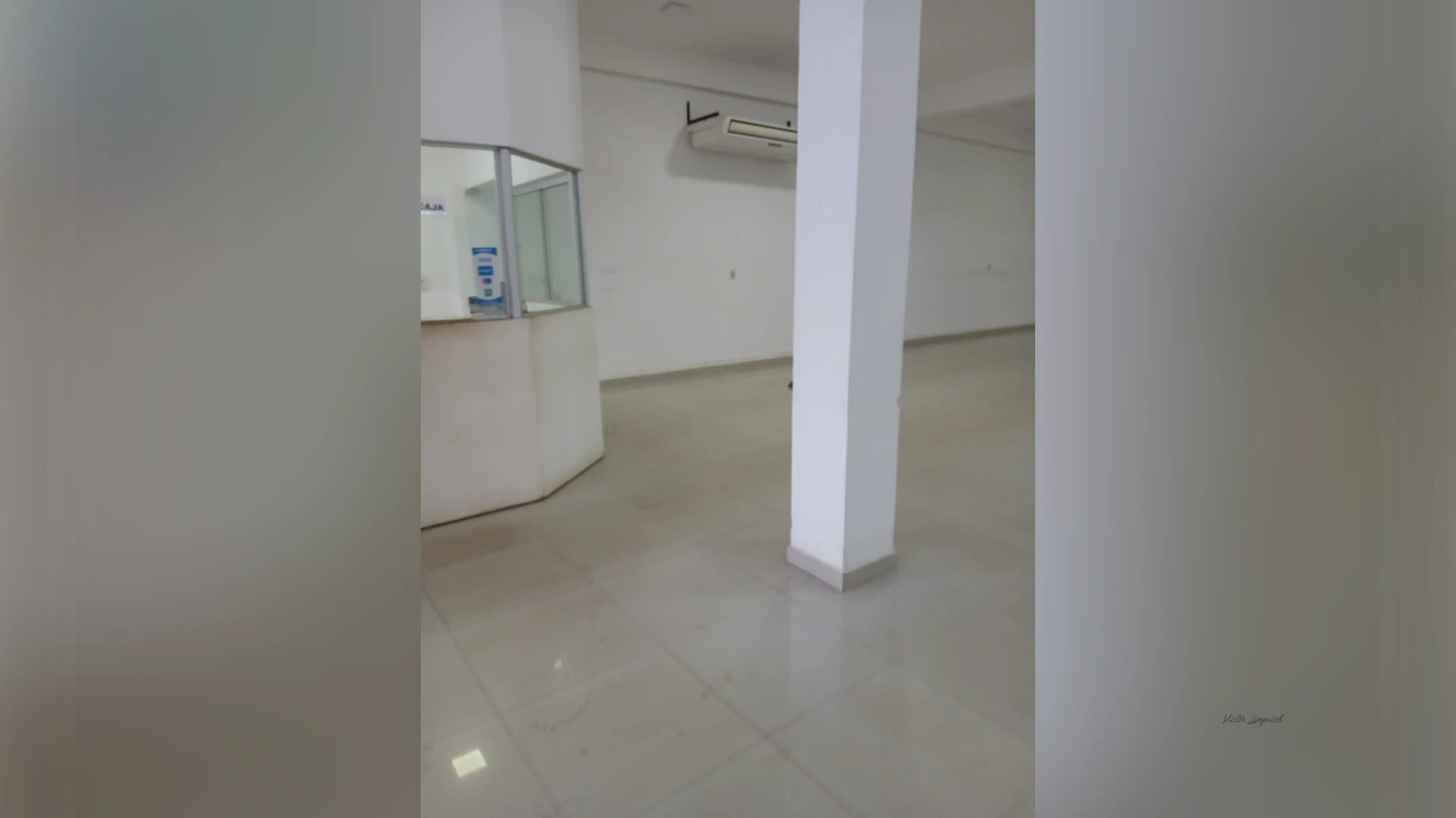 ALQUILER - GRAN SALÓN COMERCIAL 570m² - AVDA. CABALLERO, ENCARNACIÓN - 7