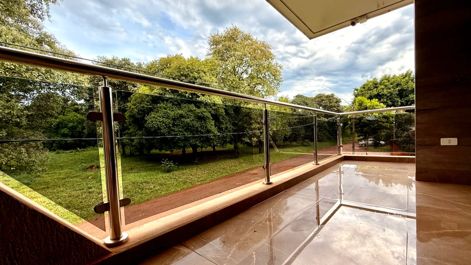 ️EN ALQUILER RESIDENCIA TIPO DUPLEX EN EL BARRIO QUITERIA DE ENCARNACION✨️ - 5